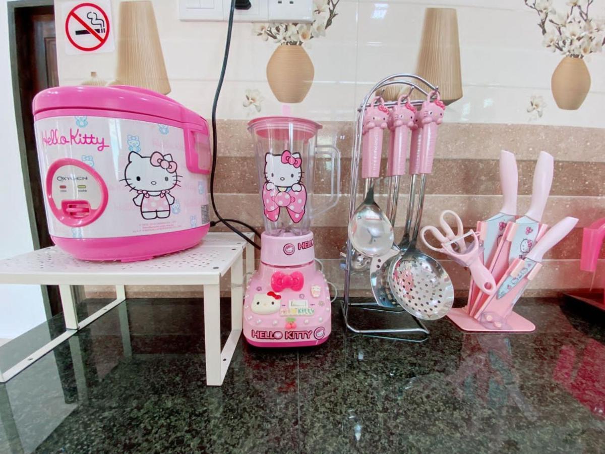 クアラ・トレンガヌ Hellokitty House - Unit 1ヴィラ エクステリア 写真